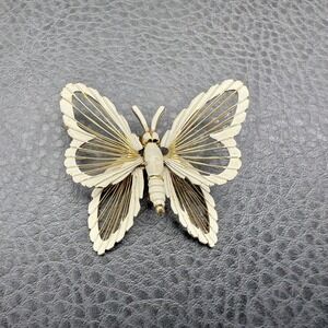 Vintage Monet Butterfly‎ Brooch Gold Tone Cream Enamel Filigree Wire Pin Jewelry